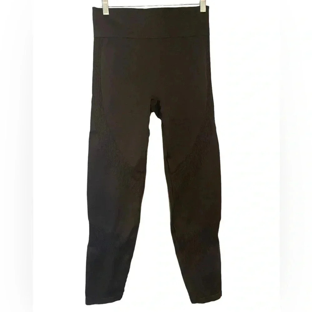 PINK Active dark gray leggings size XL